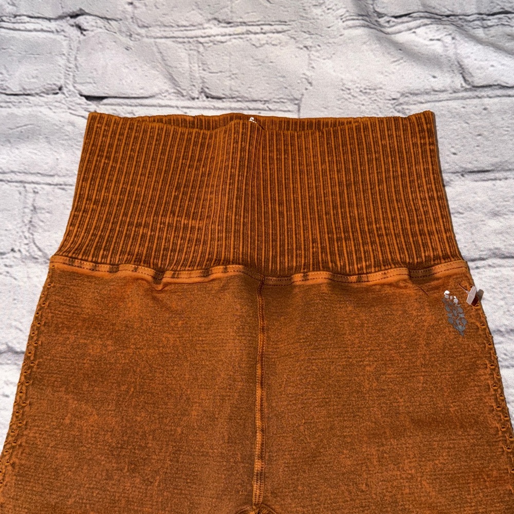 NWOT FP Movement Good Karma Bike Short - Toasted Coconut / Brown - Size XS/S - Picture 6 of 17